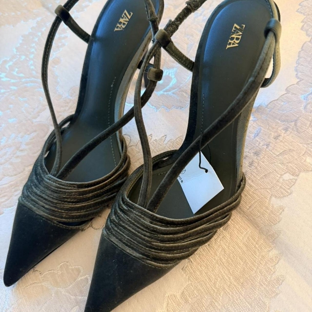 Zara Women's Olive Green Velvet Strappy Pointed Toe Stiletto Sandals